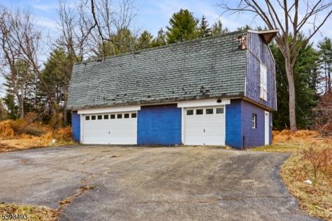 11 Springtown Road Readington NJ 08822