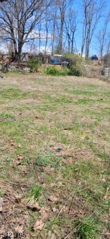 63 Verona Avenue Newark NJ 07104