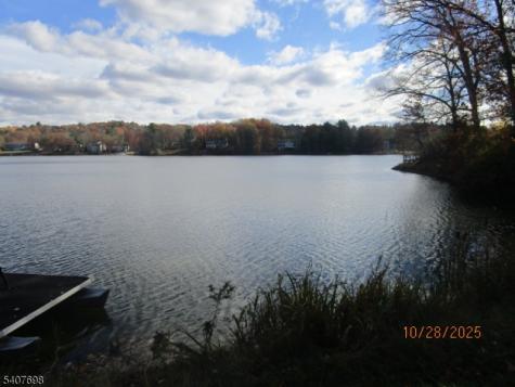418 Lake Shore North Montague NJ 07827