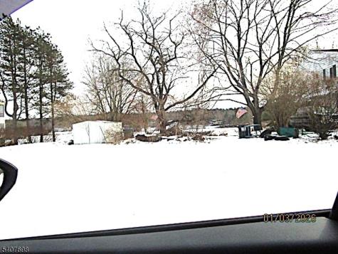 418 Lake Shore North Montague NJ 07827