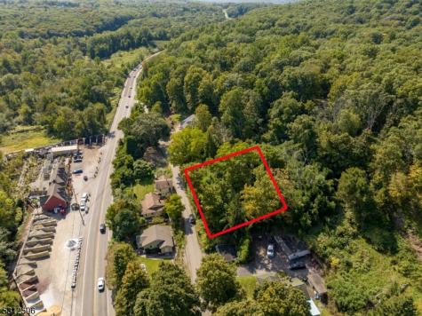 26 Old Road West Milford NJ 07421