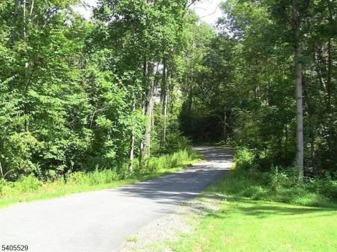 8 Cub Lake Road Byram NJ 07821