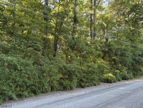 14 Up-a-way Drive Vernon NJ 07461