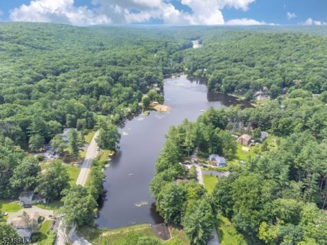 Clinton Road West Milford NJ 07421