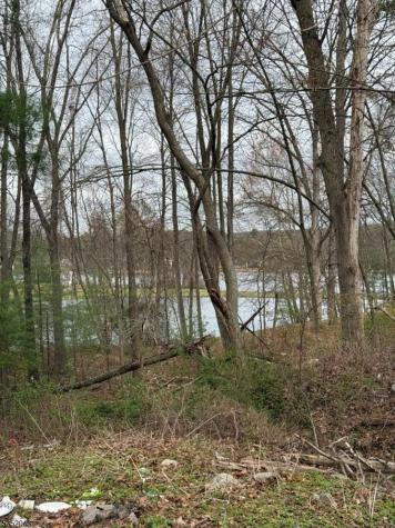 232 Lake Shore Montague NJ 07827