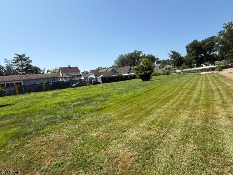 26 Christina Street Little Ferry NJ 07643