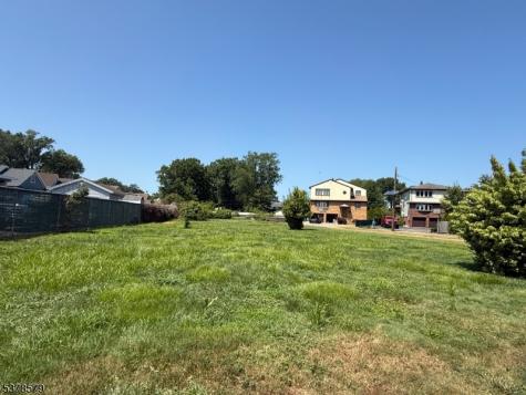 26 Christina Street Little Ferry NJ 07643