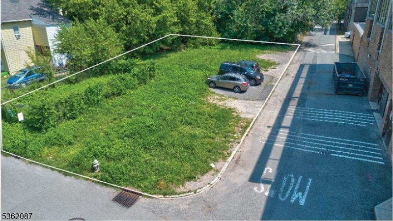 60 Morris Street East Orange NJ 07017