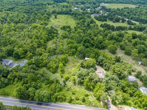 3995 Route 27 Franklin NJ 08540