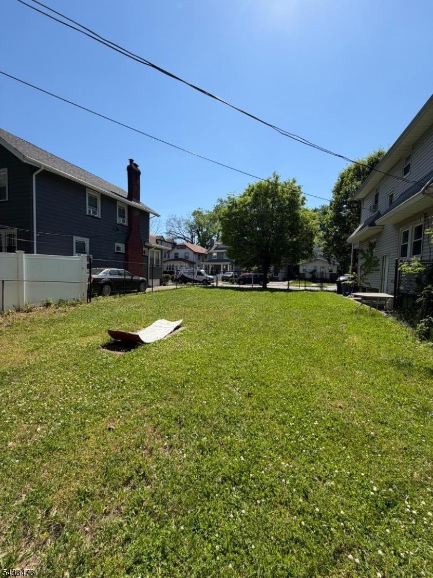 275 N Maple Avenue East Orange NJ 07017
