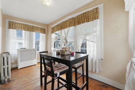 53 Sunnyside Terrace East Orange NJ 07018
