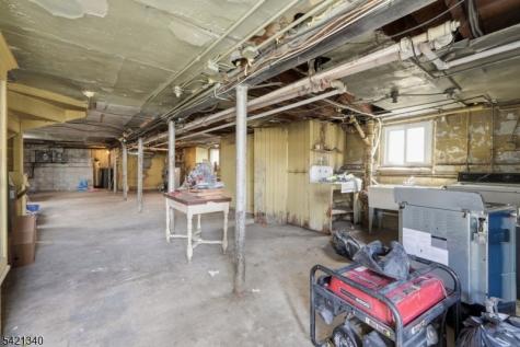 53 Sunnyside Terrace East Orange NJ 07018