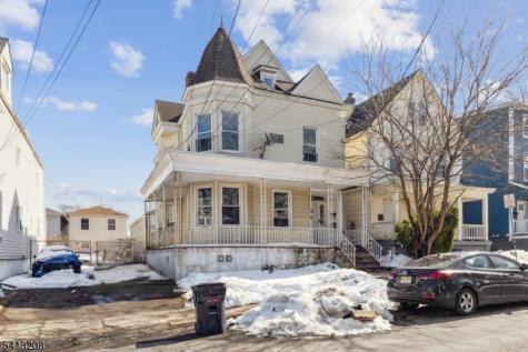194 Smith Street Newark NJ 07106