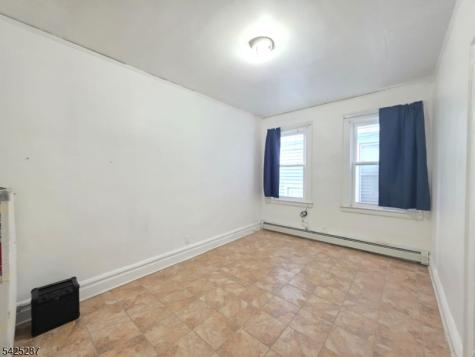 747 Canton Street Elizabeth NJ 07202
