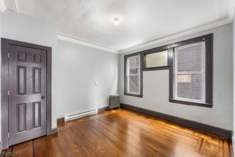 135 Tremont Avenue East Orange NJ 07018