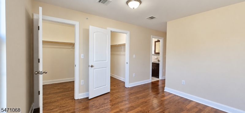 17 Stanton Street Newark NJ 07114