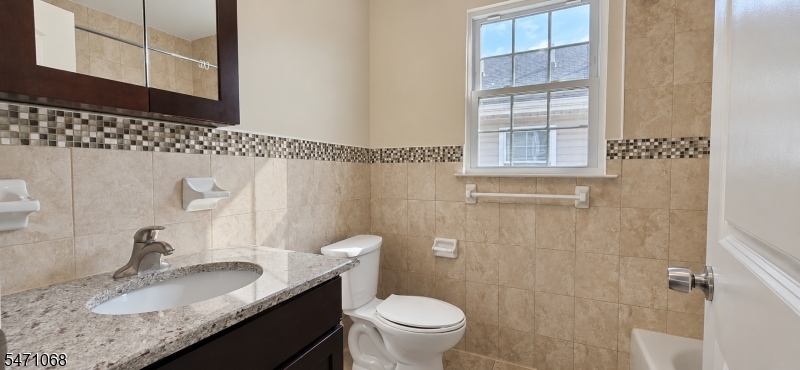 17 Stanton Street Newark NJ 07114