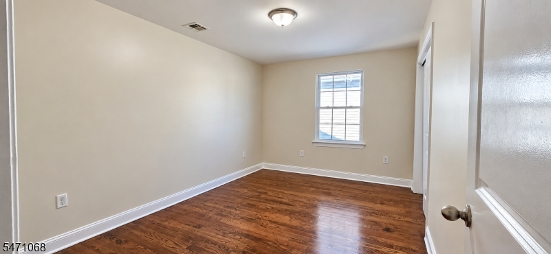 17 Stanton Street Newark NJ 07114