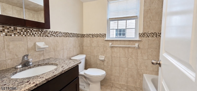 17 Stanton Street Newark NJ 07114