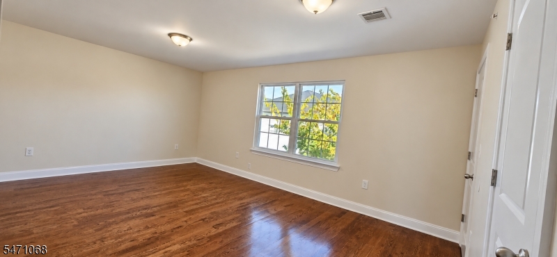 17 Stanton Street Newark NJ 07114
