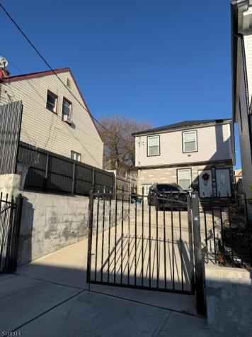 19 Dover Street Paterson NJ 07501
