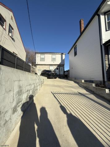 19 Dover Street Paterson NJ 07501