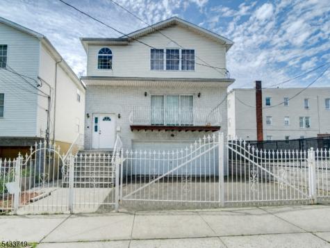 92 E Bigelow Street Newark NJ 07114