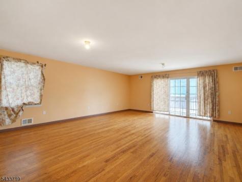 92 E Bigelow Street Newark NJ 07114