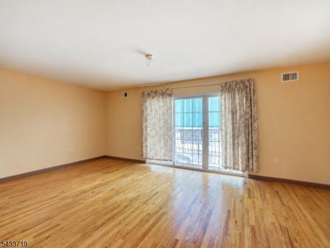 92 E Bigelow Street Newark NJ 07114