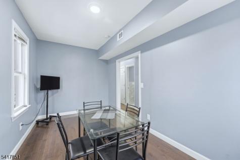 757 Thomas Street Elizabeth NJ 07202
