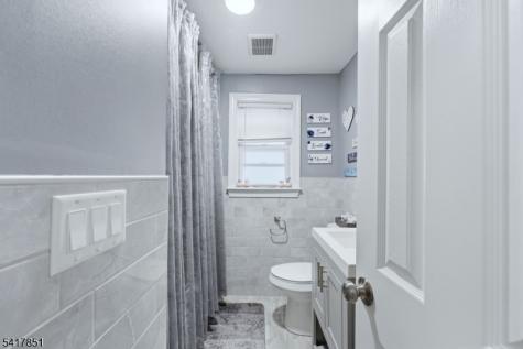 757 Thomas Street Elizabeth NJ 07202