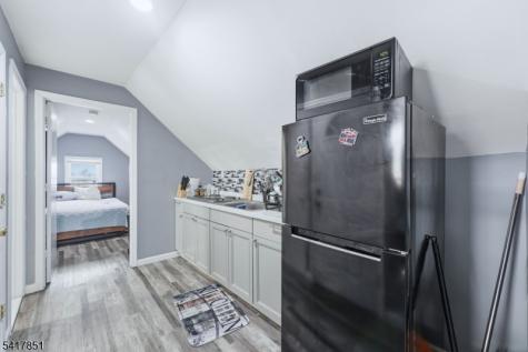757 Thomas Street Elizabeth NJ 07202