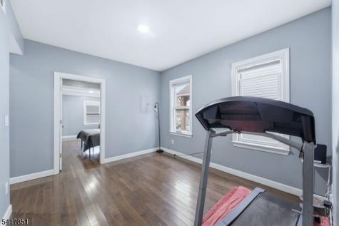 757 Thomas Street Elizabeth NJ 07202