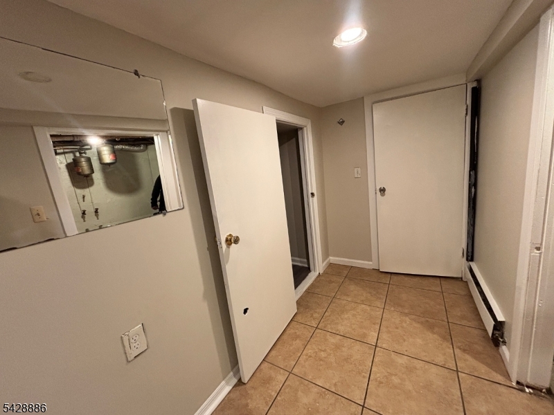 288 Totowa Avenue Paterson NJ 07502
