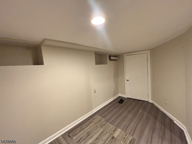 288 Totowa Avenue Paterson NJ 07502