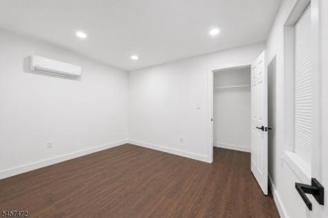 393 E 30th Street Paterson NJ 07504