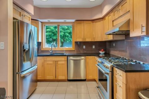 16 Russell Place Summit NJ 07901