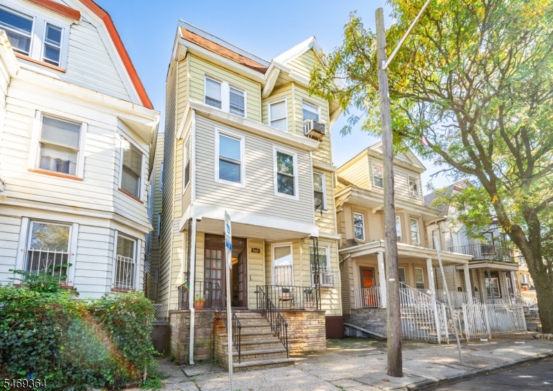 160 S 10th Street Newark NJ 07107