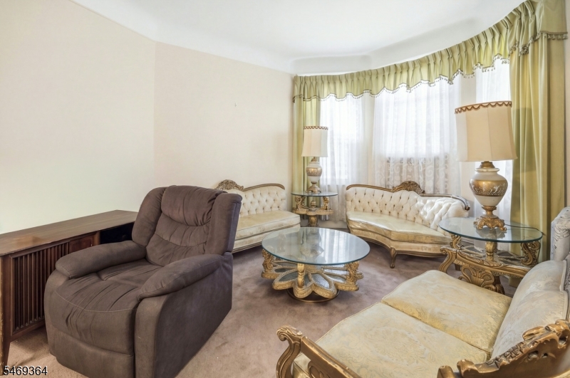 160 S 10th Street Newark NJ 07107