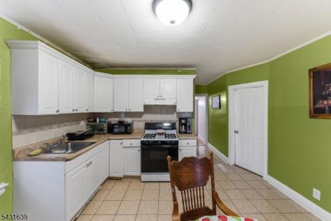 215 E 16th Street Paterson NJ 07524