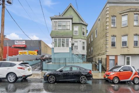 215 E 16th Street Paterson NJ 07524