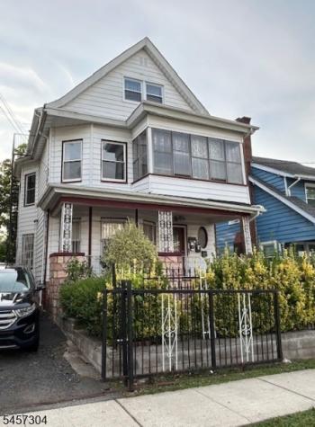 221 N Center Street City Of Orange NJ 07050