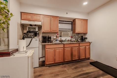 550 Ferry Street Newark NJ 07105