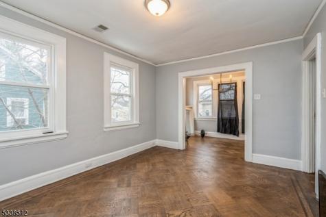 72 Sunset Avenue Newark NJ 07106