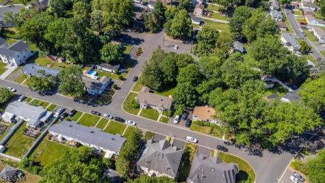 67 Stuyvesant Court Clifton NJ 07013