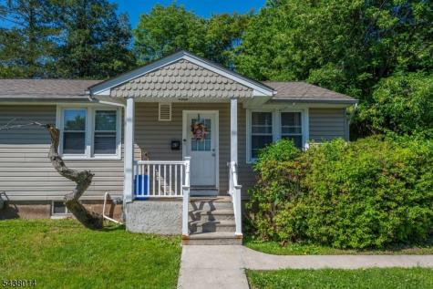 67 Stuyvesant Court Clifton NJ 07013