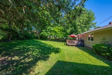 67 Stuyvesant Court Clifton NJ 07013
