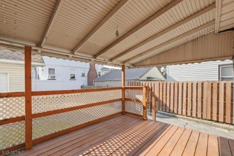 18 Winfield Street West Orange NJ 07052