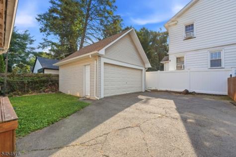 18 Winfield Street West Orange NJ 07052