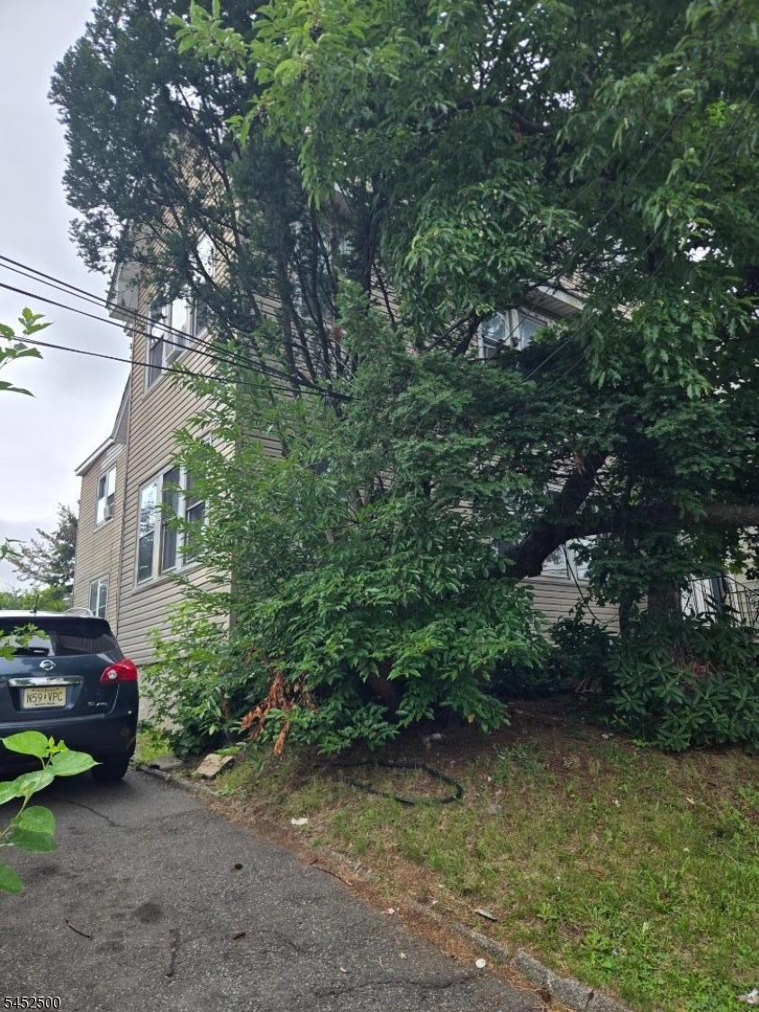 13 Fuller Place Irvington NJ 07111